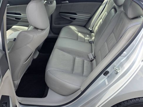 Used 2009 Honda Accord EX-L image 12