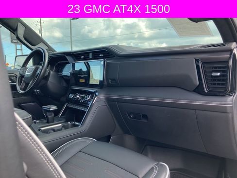 Used 2023 GMC Sierra 1500 AT4X image 11