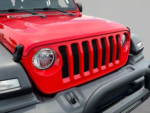 Used 2022 Jeep Wrangler Unlimited Sport AWD/4WD image 33