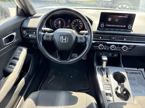 Used 2024 Honda Civic Sport image 11