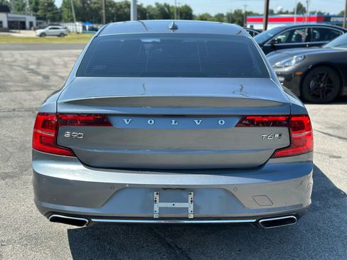 Used 2018 Volvo S90 T6 Inscription w/ Convenience Package image 7
