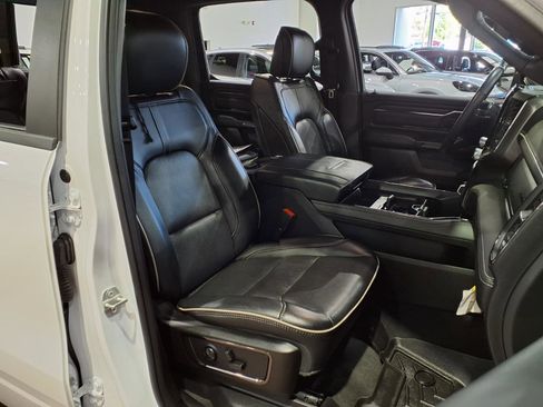 Used 2024 RAM 1500 Limited AWD/4WD image 25