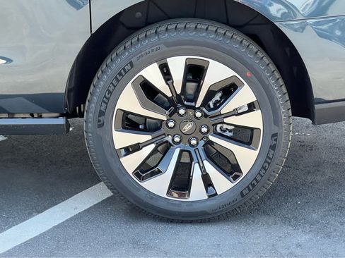 New 2026 Ford Expedition Max Platinum w/ Driver's Package AWD/4WD image 14