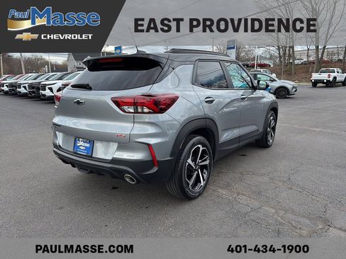 Used 2023 Chevrolet TrailBlazer RS w/ Sun and Liftgate Package image 7