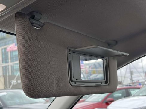 Used 2023 Honda HR-V LX image 43