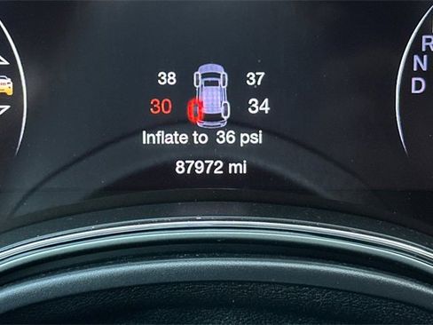 Used 2018 Jeep Grand Cherokee Limited w/ Trailer Tow Group IV image 28