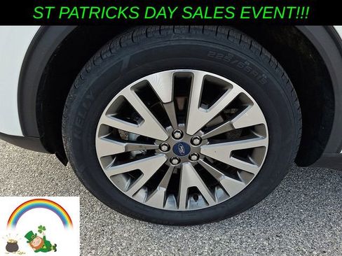 Certified 2022 Ford Escape Titanium w/ Class II Trailer Tow Package image 28