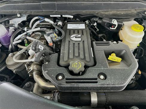 New 2026 RAM 3500 Limited image 18