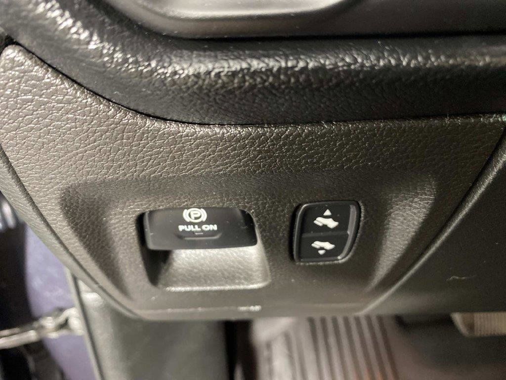 Used 2021 RAM 1500 Big Horn AWD/4WD image 22