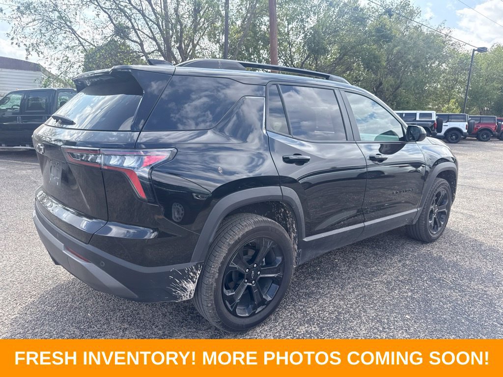 Used 2025 Chevrolet Equinox LT w/ Convenience Package II FWD image 2
