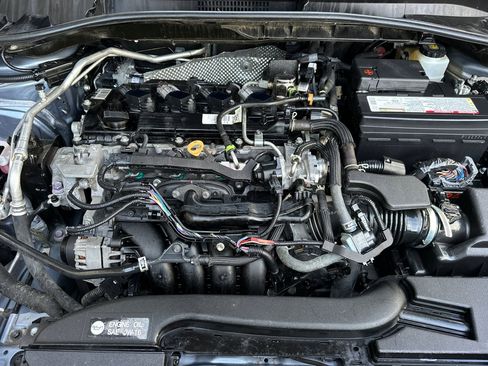 Used 2022 Toyota Corolla Cross LE image 24