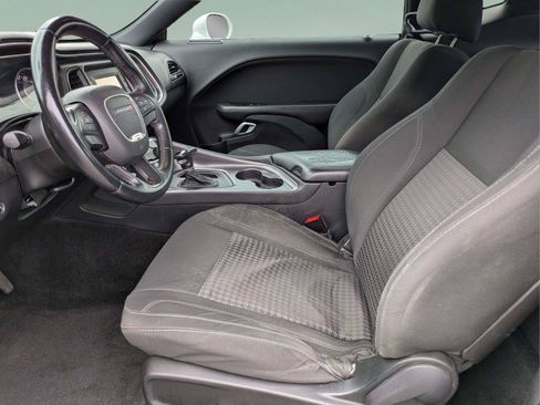 Used 2015 Dodge Challenger SXT w/ Super Sport Group (SS/T) RWD image 18