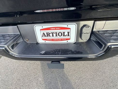 Certified 2021 RAM 1500 Laramie image 11