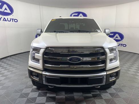 Used 2017 Ford F150 King Ranch w/ Equipment Group 601A Luxury AWD/4WD image 9