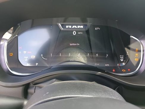 Used 2026 RAM 1500 Big Horn AWD/4WD image 7