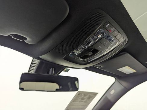 Used 2021 Mercedes-Benz GLB 250 image 51