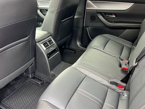 New 2026 MAZDA CX-70 3.3 Turbo w/ Preferred Package image 13