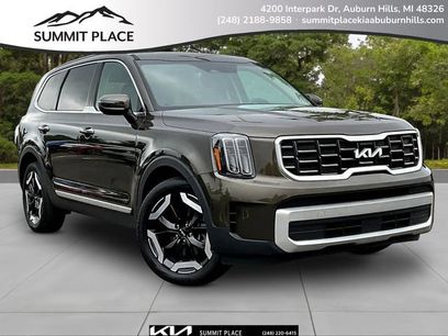Certified 2024 Kia Telluride S w/ S Sunroof Package