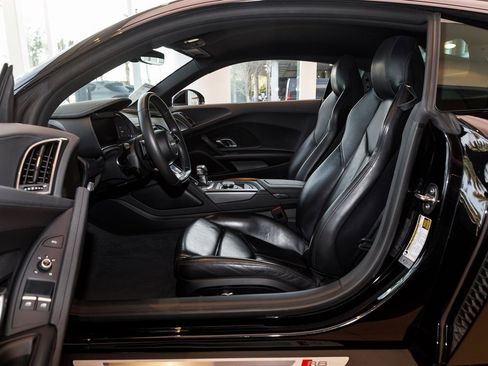 Used 2022 Audi R8 V10 performance image 27