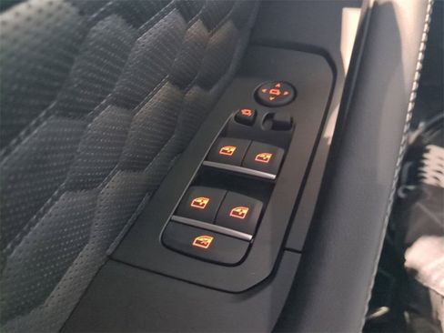 New 2026 BMW X6 M Competition w/ Executive Package image 24