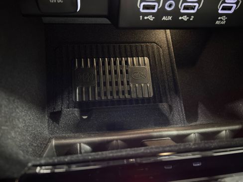 New 2026 Jeep Grand Wagoneer Limited AWD/4WD image 35