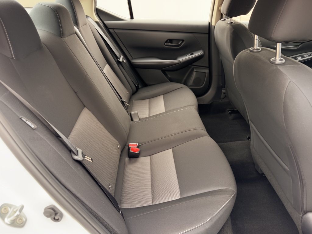 Used 2025 Nissan Sentra SV FWD image 29