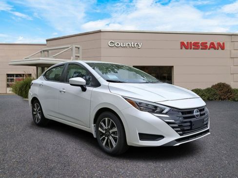 New 2025 Nissan Versa SV w/ Trunk Package image 2