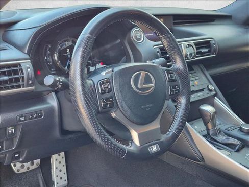 Used 2020 Lexus IS 300 F Sport w/ F Sport Package RWD image 9