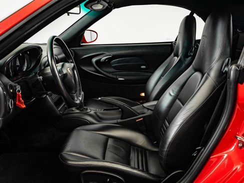 Used 2004 Porsche 911 Carrera image 5