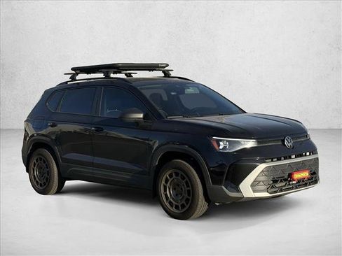 Used 2025 Volkswagen Taos S image 3