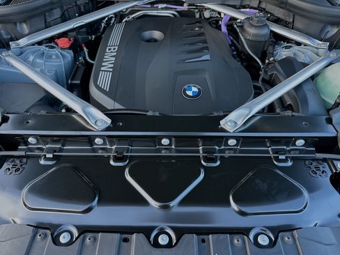 New 2026 BMW X5 sDrive40i w/ M Sport Package RWD image 23