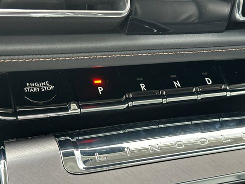 New 2025 Lincoln Aviator Premiere w/ Equipment Group 101A image 20