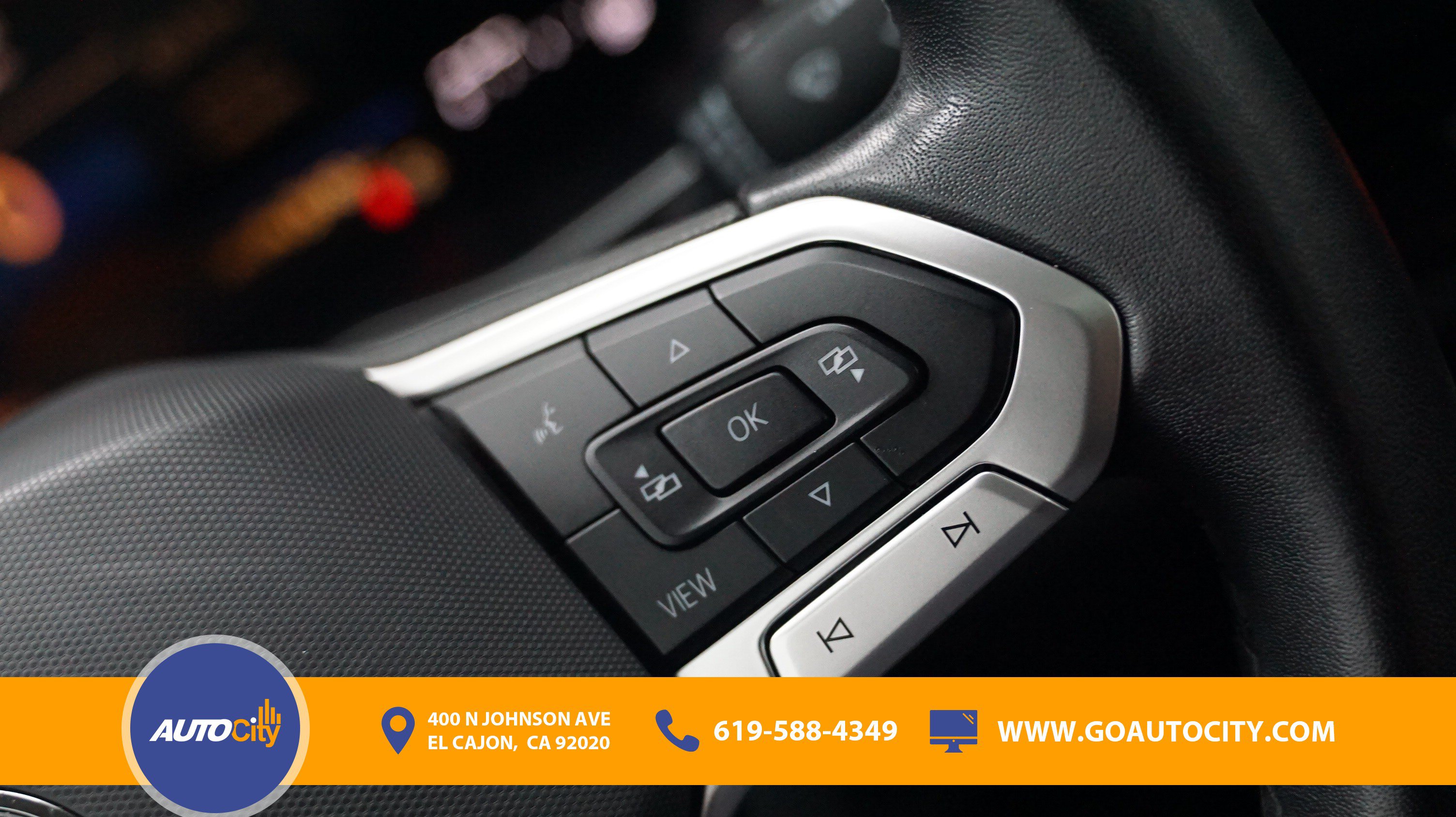 Used 2024 Volkswagen Jetta SE FWD image 22