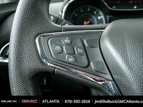 Used 2017 Chevrolet Cruze LT image 10