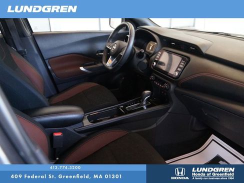 Used 2024 Nissan Kicks SR FWD image 33