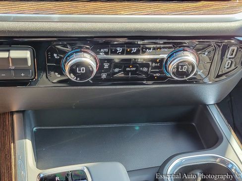 New 2026 GMC Sierra 1500 Elevation w/ Elevation Premium Package image 14