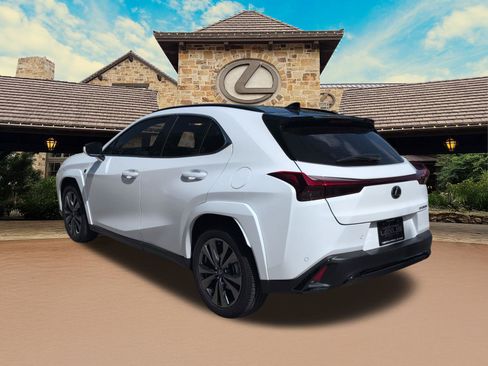 Certified 2026 Lexus UX 300h FWD image 3