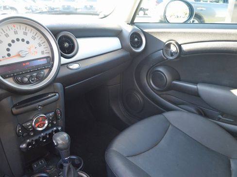 Used 2013 MINI Cooper Hardtop image 24