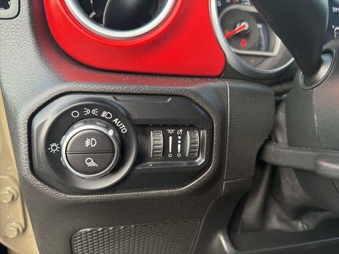 Used 2020 Jeep Gladiator Rubicon image 42