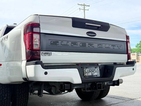 Used 2020 Ford F350 Lariat w/ Lariat Ultimate Package AWD/4WD image 8