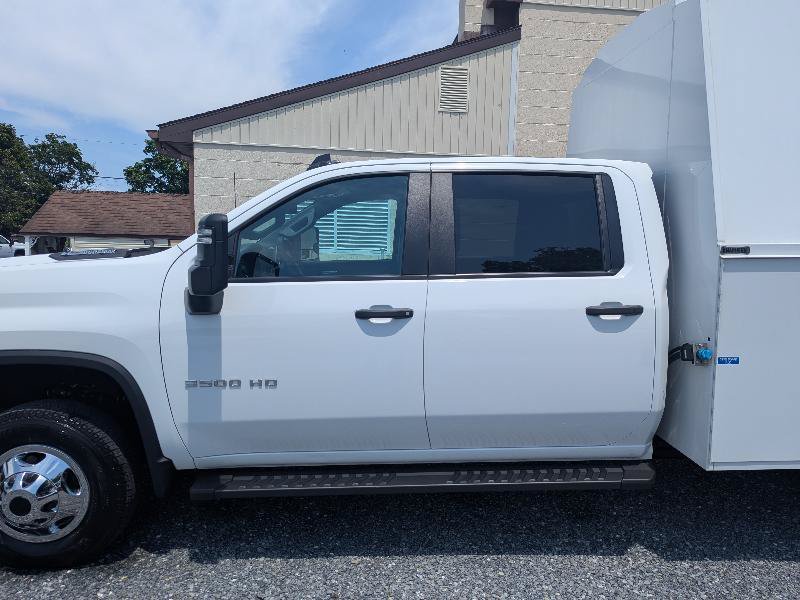 Used 2025 Chevrolet Silverado 3500 W/T w/ WT Convenience Package AWD/4WD image 3