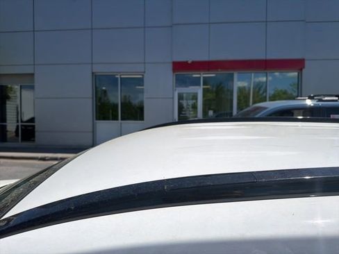 Used 2025 Toyota RAV4 XLE AWD/4WD image 47