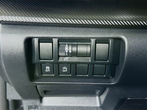 Certified 2023 Subaru Crosstrek 2.0i Premium image 19