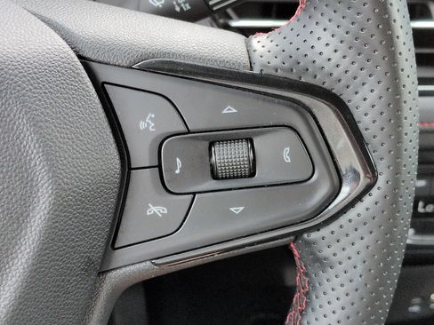 Used 2024 Chevrolet TrailBlazer RS w/ Convenience Package FWD image 26