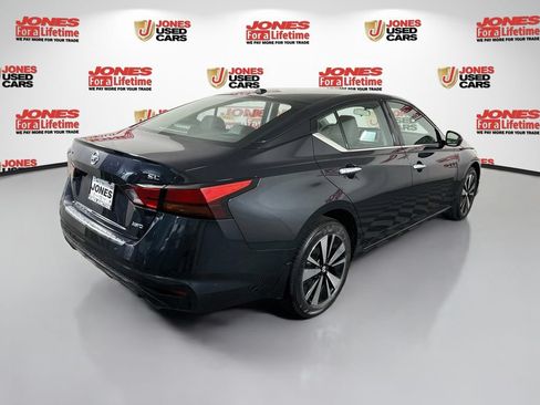 Used 2021 Nissan Altima 2.5 SL AWD/4WD image 16
