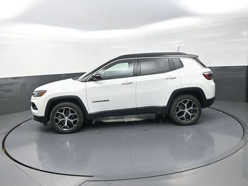 Used 2024 Jeep Compass Limited AWD/4WD image 50