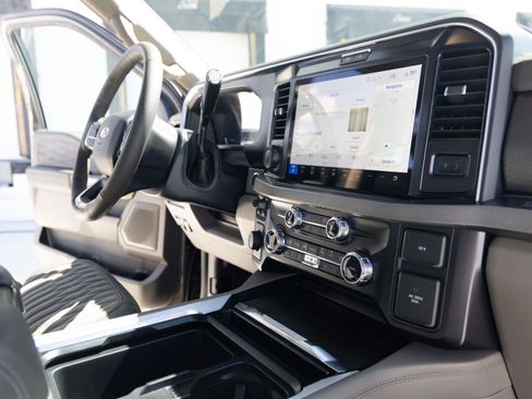 Used 2026 Ford F450 Platinum w/ Platinum Plus Package AWD/4WD image 37