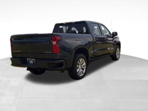 Used 2021 Chevrolet Silverado 1500 Custom image 8