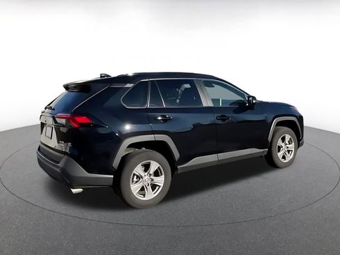 Used 2025 Toyota RAV4 XLE image 14