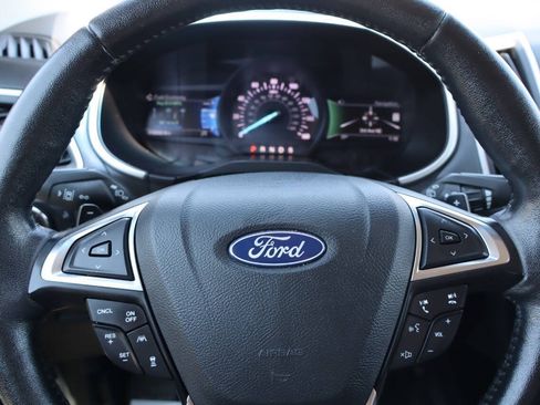 Used 2019 Ford Edge SEL w/ Equipment Group 201A AWD/4WD image 20